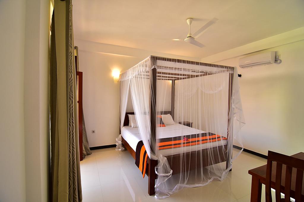 Park Lane 88 Apartments Negombo Eksteriør bilde