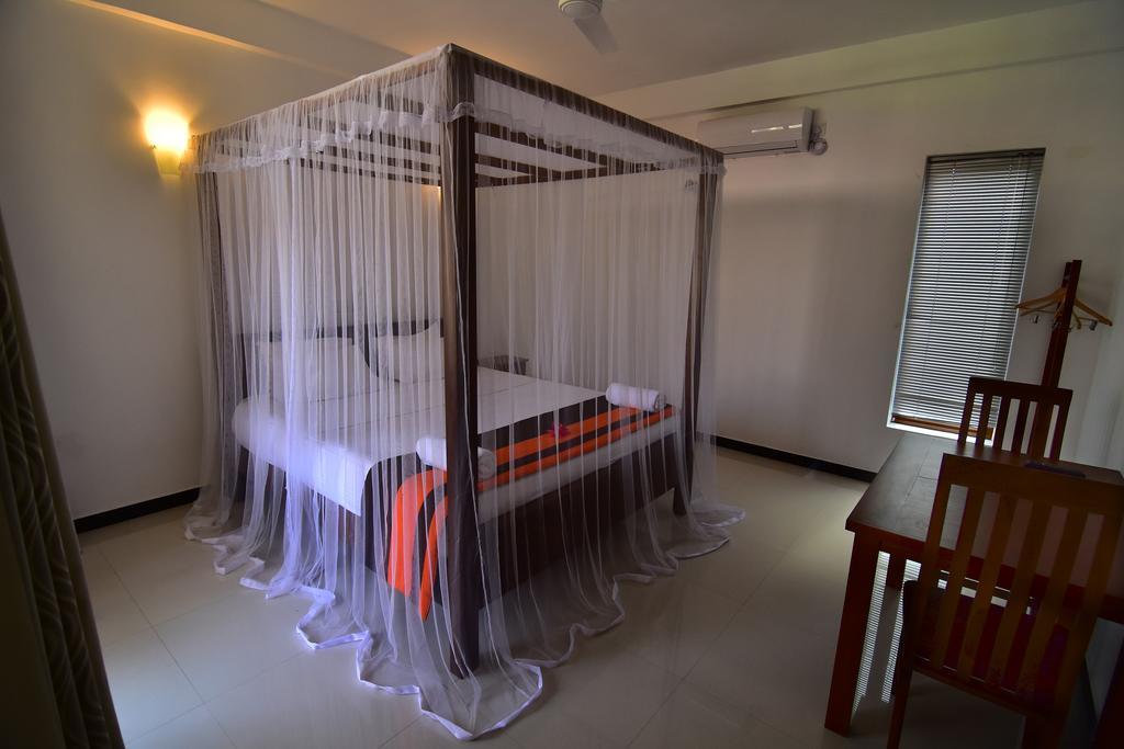 Park Lane 88 Apartments Negombo Eksteriør bilde
